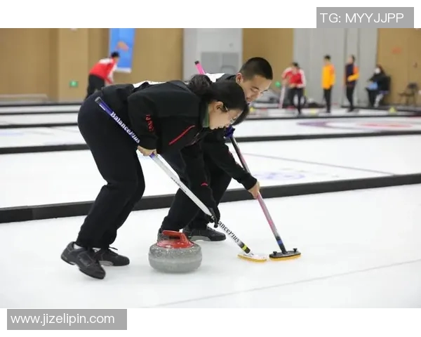 足球运动发展与全球文化互动:从竞技场到社区的影响力与变革 足球运动发展与全球文化互动:从竞技场到社区的影响力与变革