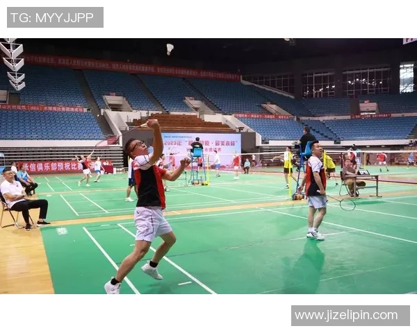 周娜独家分享羽毛球技巧与心得助你提升竞技水平