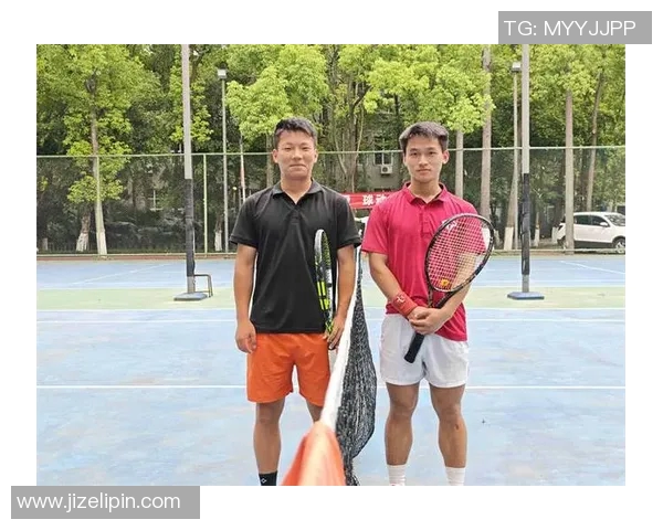 重庆网球队的精神风貌与发展历程探讨:网球运动在城市中的崛起与影响 重庆网球队的精神风貌与发展历程探讨:网球运动在城市中的崛起与影响