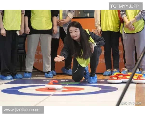 刘芳独家分享飞盘技巧与心得体会助你轻松掌握这项运动的乐趣与魅力